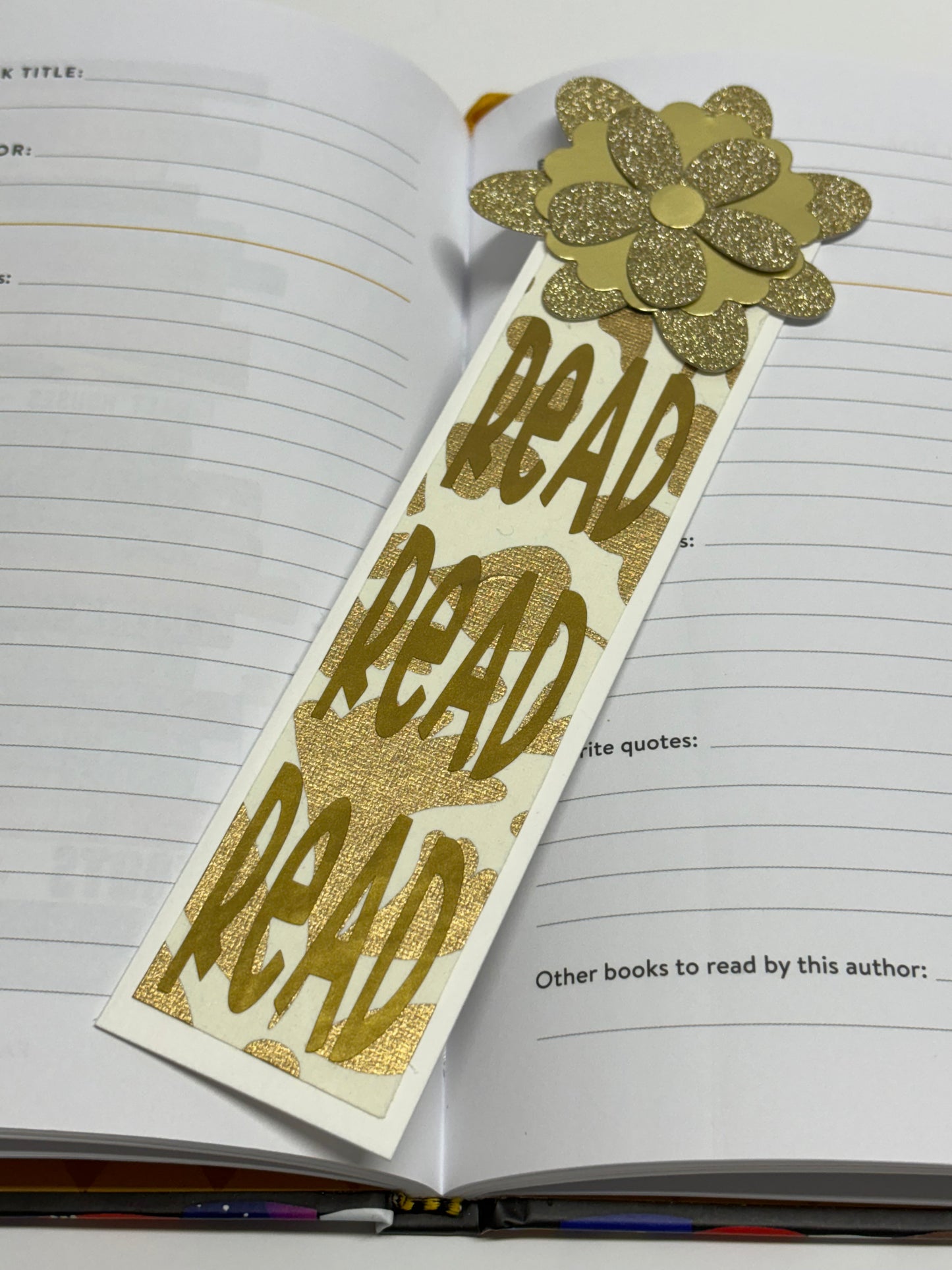 Bookmark-Gold