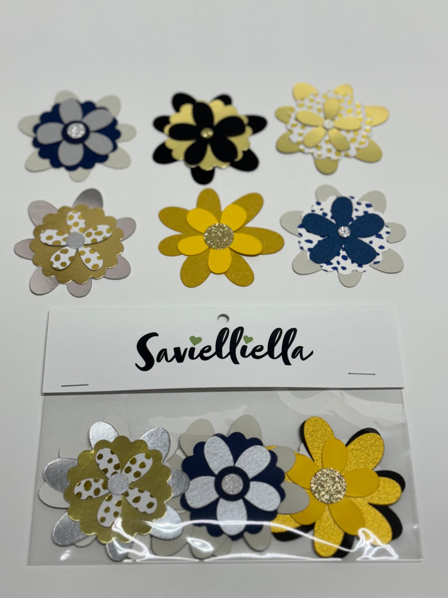 Bag of 6 Paper Flowers Set 5